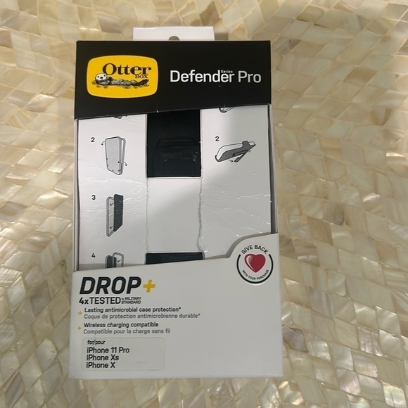OtterBox Other - OtterBox iphone 11 pro, iphone X AND XS phone cover NWT